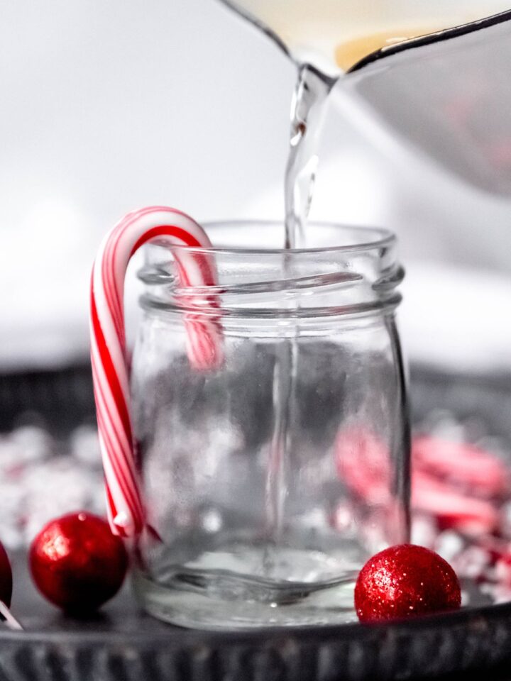 Process Task Peppermint Peppermint Syrup - coffeecopycat.com